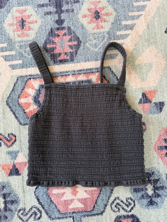 Marine Layer Tops - Marine Layer smocked crop top size M